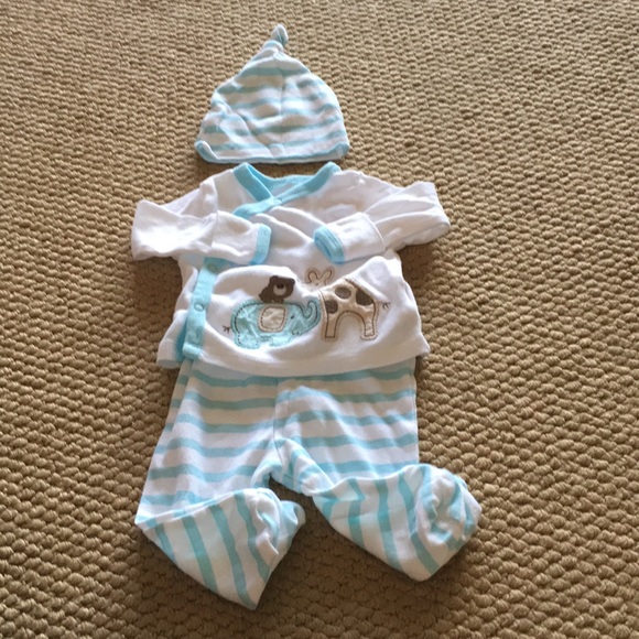 Gerber outfit NEWBORN (Never worn!) - Picture 1 of 3